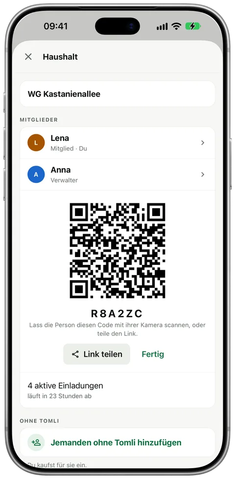 Haushalt „WG Kastanienallee“: Einladung als QR-Code und sechsstelliger Code, darunter drei Mitglieder.